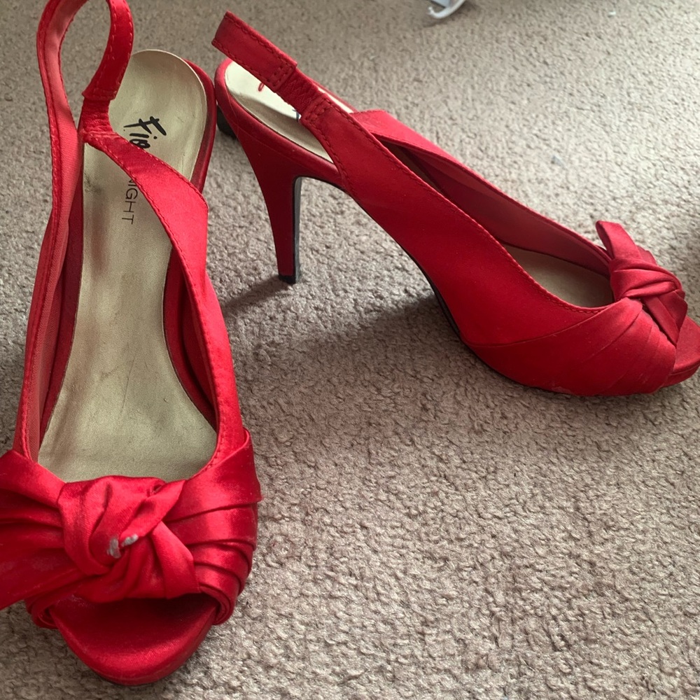 Red tie heels